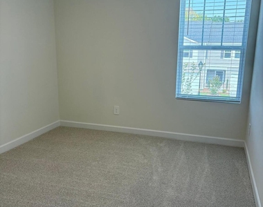 9025 Foggy Brook Loop - Photo Thumbnail 21