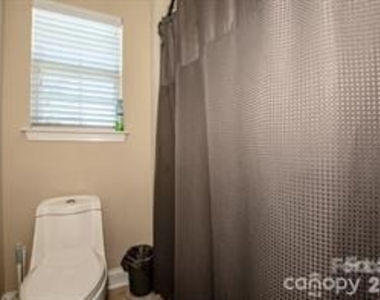 4151 Kenton Glenn Court Nw - Photo Thumbnail 16