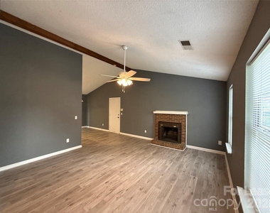 11111 Meadow Bank Lane - Photo Thumbnail 1