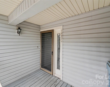 10971 Harrowfield Road - Photo Thumbnail 5