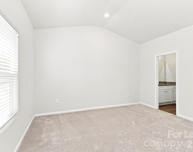 221 Aniston Lane - Photo Thumbnail 10