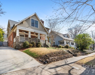 425 Tremont Avenue E - Photo Thumbnail 1