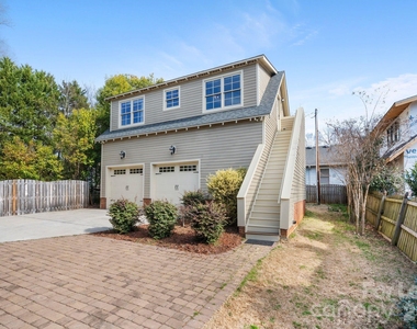 425 Tremont Avenue E - Photo Thumbnail 30