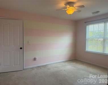800 Pinkney Place - Photo Thumbnail 22