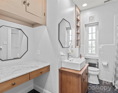 920 Monticello Terrace - Photo Thumbnail 15