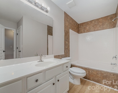 825 Gentlewinds Court - Photo Thumbnail 13