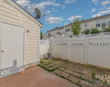825 Gentlewinds Court - Photo Thumbnail 18
