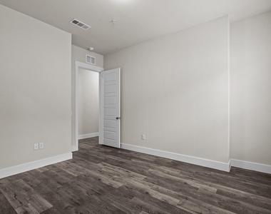 3291 Ganzer Road W - Photo Thumbnail 19