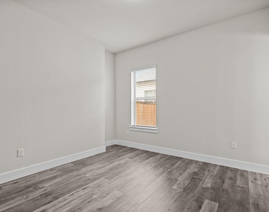 3291 Ganzer Road W - Photo Thumbnail 20