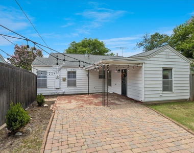 4708 Calmont Avenue - Photo Thumbnail 21
