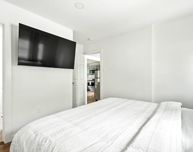 2321 Muret Street - Photo Thumbnail 14