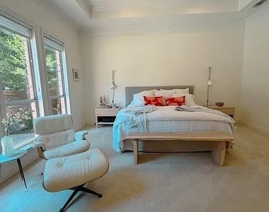 801 Timber Lake Circle - Photo Thumbnail 19
