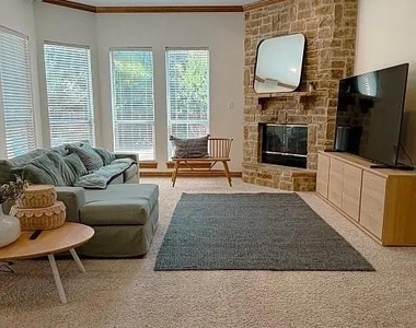 801 Timber Lake Circle - Photo Thumbnail 3