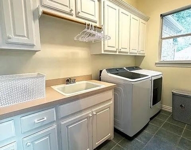 801 Timber Lake Circle - Photo Thumbnail 30