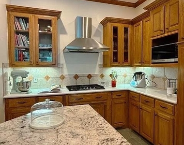 801 Timber Lake Circle - Photo Thumbnail 15