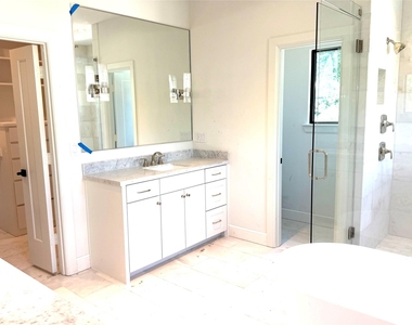 4428 Glenwick Lane - Photo Thumbnail 8