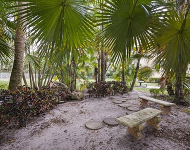 6450 Emerald Dunes Drive - Photo Thumbnail 34