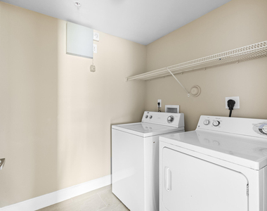 6450 Emerald Dunes Drive - Photo Thumbnail 26