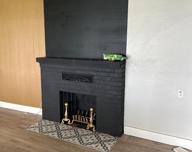 67 W North Shore Avenue - Photo Thumbnail 15