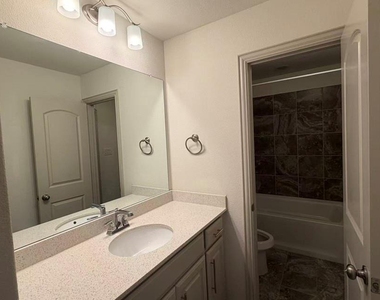 2417 Mare Road - Photo Thumbnail 9