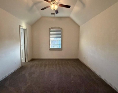 2417 Mare Road - Photo Thumbnail 7