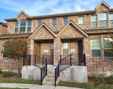 829 Ben Lane - Photo Thumbnail 2