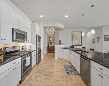 2899 Florence Street - Photo Thumbnail 12
