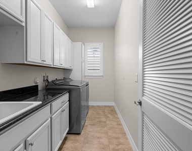 2899 Florence Street - Photo Thumbnail 40