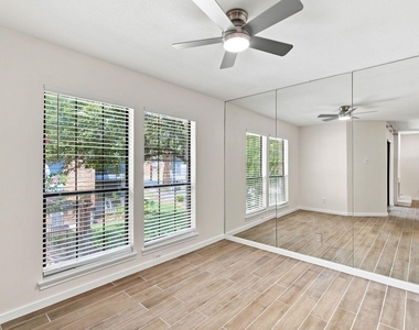 15151 Berry Trail - Photo Thumbnail 10