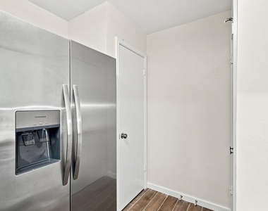 15151 Berry Trail - Photo Thumbnail 18