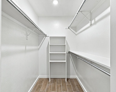 15151 Berry Trail - Photo Thumbnail 23