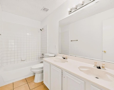 9073 Stillwater Trail - Photo Thumbnail 22