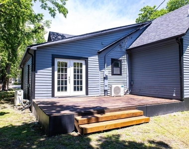 223 E Shreveport Street - Photo Thumbnail 3