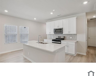 6004 Alderton Drive - Photo Thumbnail 19