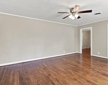 603 Merritt Street - Photo Thumbnail 5