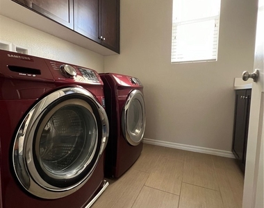 789 E Sierra Madre - Photo Thumbnail 13