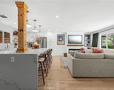 6709 Sheltondale Avenue - Photo Thumbnail 6