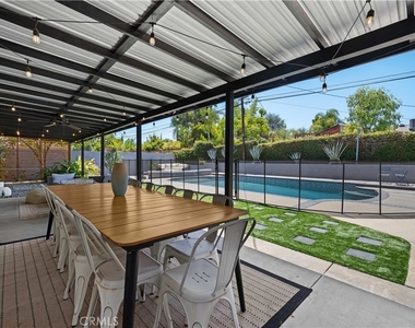 6709 Sheltondale Avenue - Photo Thumbnail 26