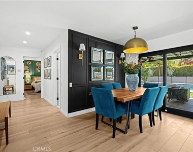 6709 Sheltondale Avenue - Photo Thumbnail 12