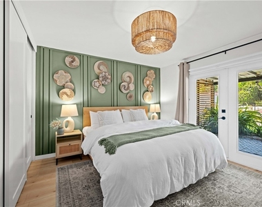 6709 Sheltondale Avenue - Photo Thumbnail 18