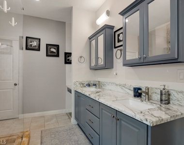 9304 Franklin Street - Photo Thumbnail 18