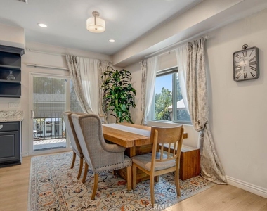 9304 Franklin Street - Photo Thumbnail 7