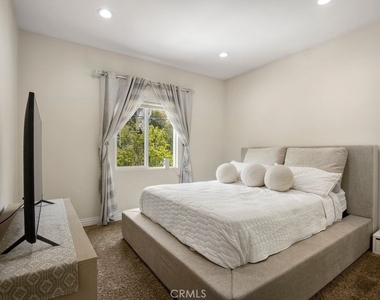 9304 Franklin Street - Photo Thumbnail 21