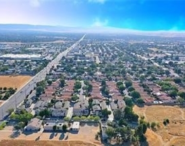 43639 Park Avenue - Photo Thumbnail 60