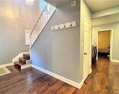 43639 Park Avenue - Photo Thumbnail 10