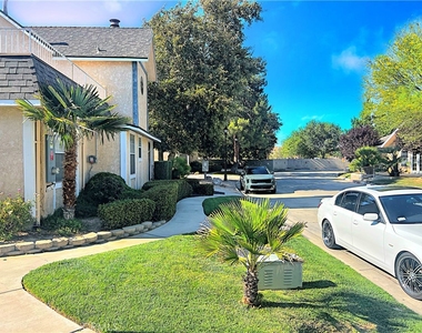 43639 Park Avenue - Photo Thumbnail 2