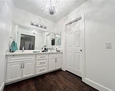 43639 Park Avenue - Photo Thumbnail 44