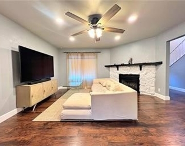 43639 Park Avenue - Photo Thumbnail 12