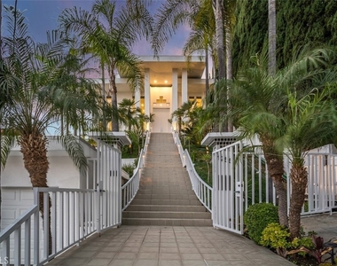 1255 Hilldale - Photo Thumbnail 2