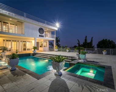 1255 Hilldale - Photo Thumbnail 7